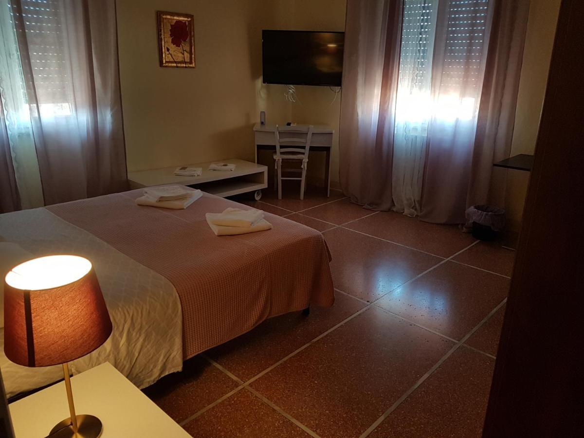 Miranda Pisa Hotel Buitenkant foto