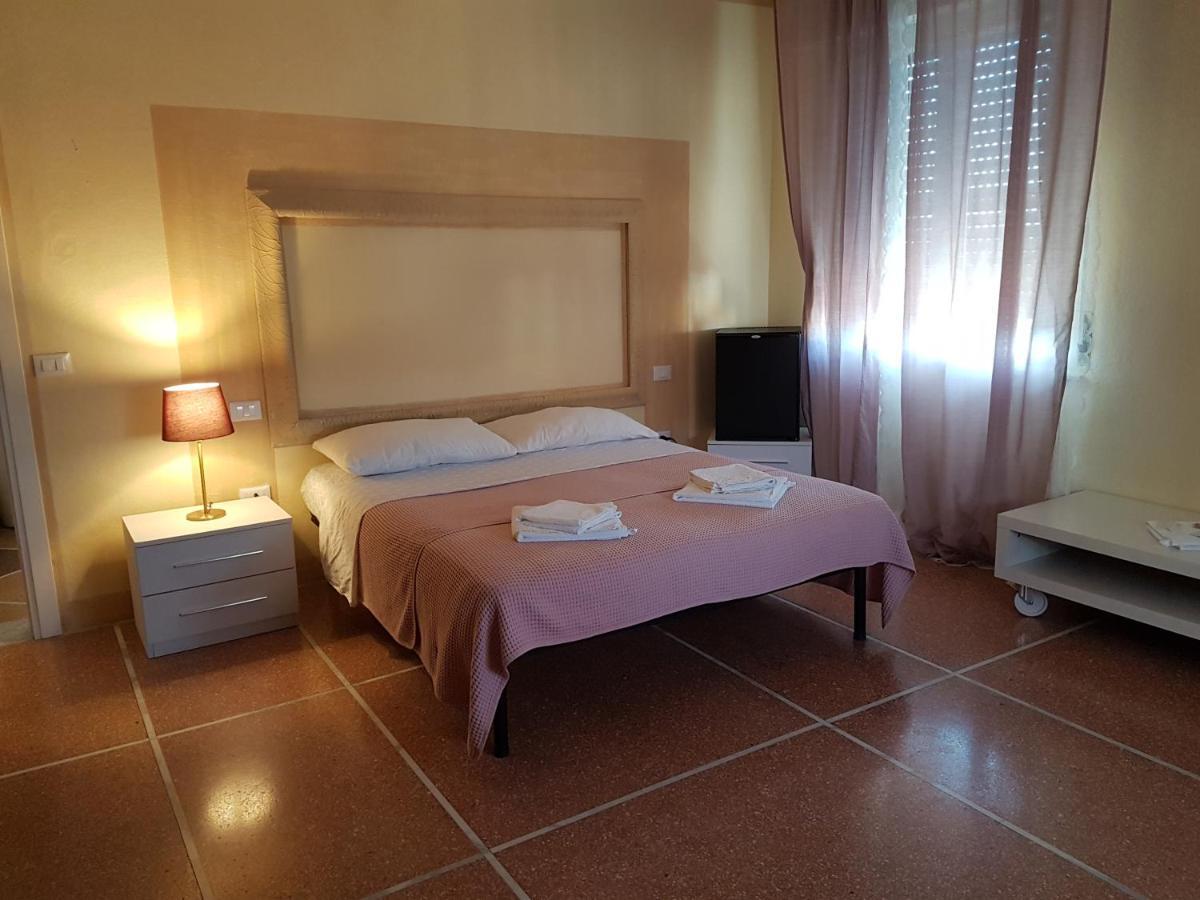 Miranda Pisa Hotel Buitenkant foto